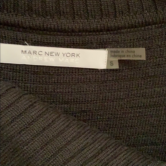 Andrew marc Black long cardigan with side zipper. - Picture 3 of 4